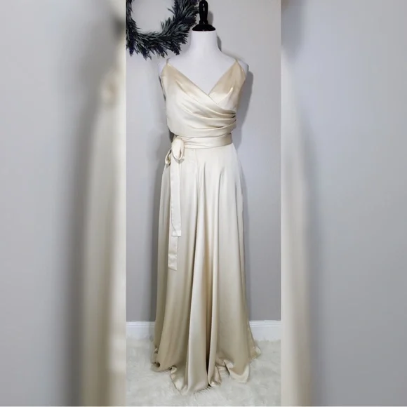 Fame and Partners Dresses Fame Partners Twopiece Gown Poshmark